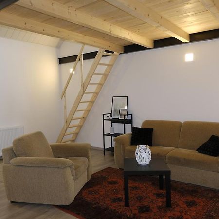 Kajari Apartmanhaz Balatonfokajar Ngoại thất bức ảnh